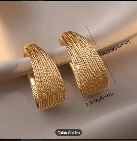 Elegant Textured Gold Hoop Earrings – Stylish & Lightweight Jewelry for Women